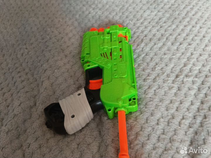 Nerf zombie strike