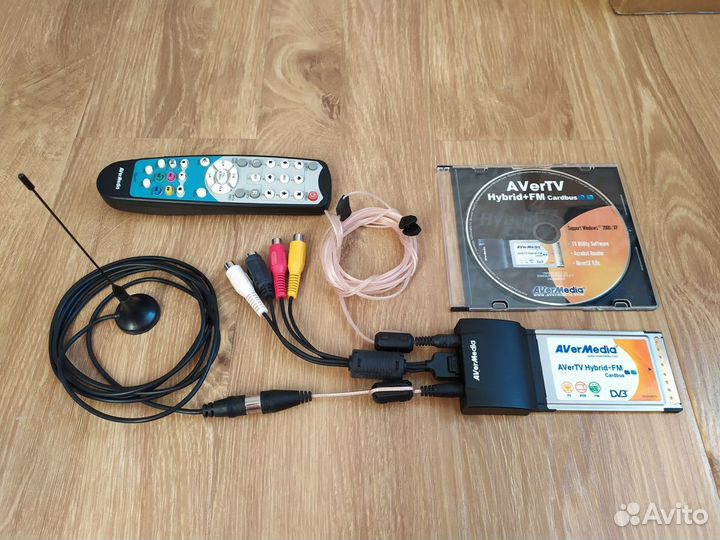 AVer TV Hybrid+FM Carbus