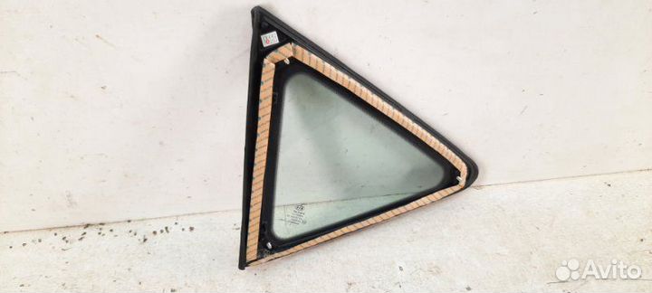 Стекло в крыло заднее правое Kia Ceed 1 2007-2012