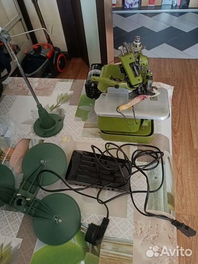 Оверлок трёх ниточный