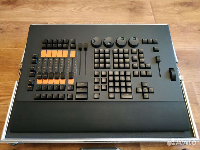 Dmx пульт grandma command wing