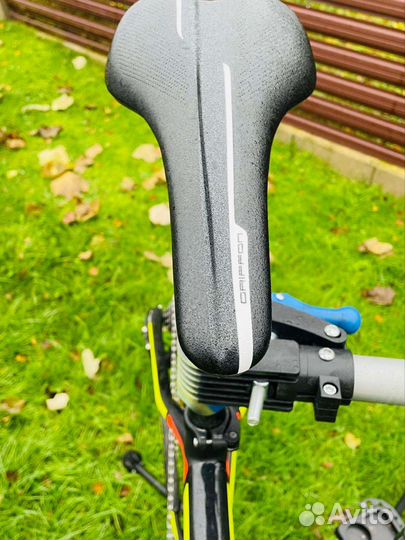 Карбоновый Scott Scale 930