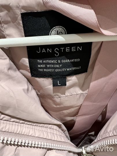 Пуховик женский 46-48 размер