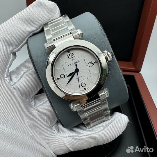 Часы женские Cartier Pasha