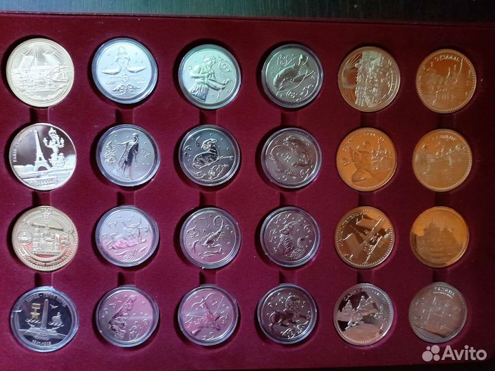 Набор 24 монеты с планшетом