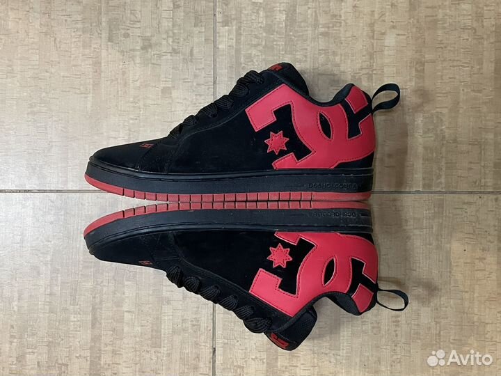 Кроссовки dc shoes court graffic