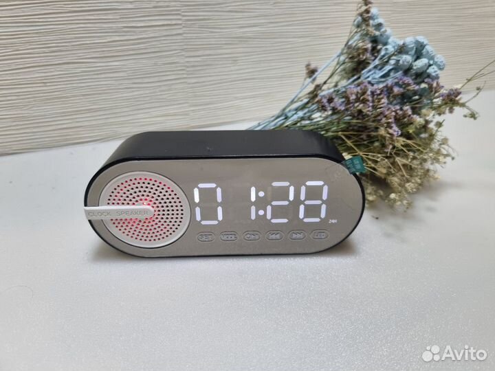 Часы-будильник с Bluetooth колонкой