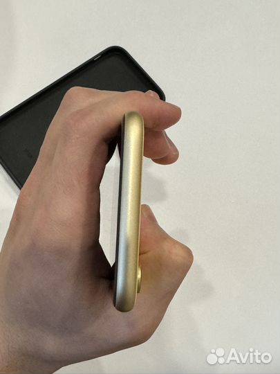 iPhone Xr, 128 ГБ