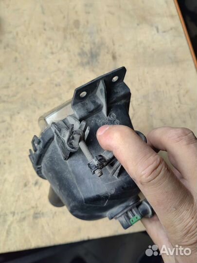 Противотуманная фара левая BMW 3 E90