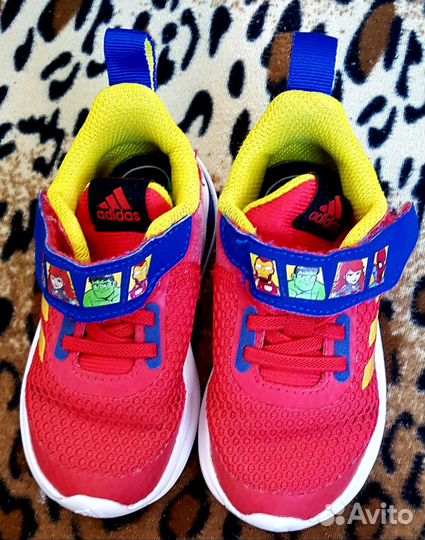 Кроссовки детские adidas 23 размер