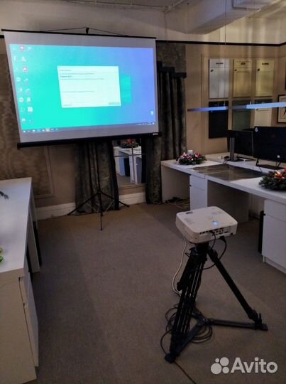 Аренда проектора с установкой, экран 2х2