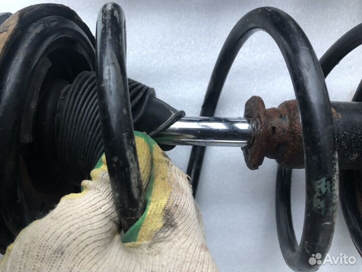 Стойки передние в сборе forester sf