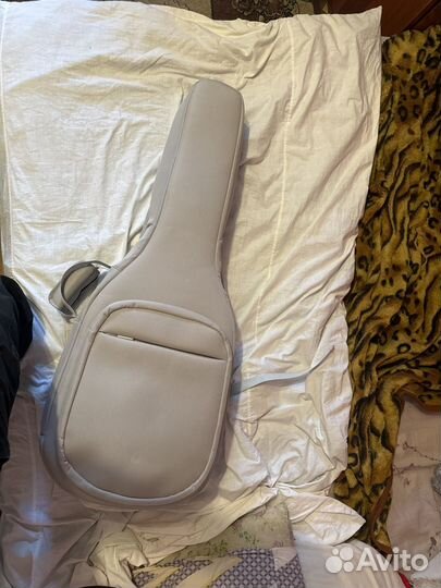 Трансакустическая гитара lava me 4