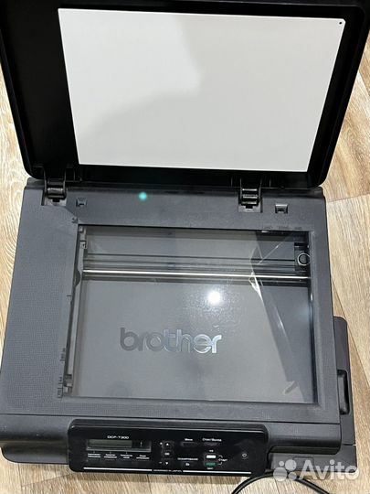 Принтер сканер копир лазерный цветной