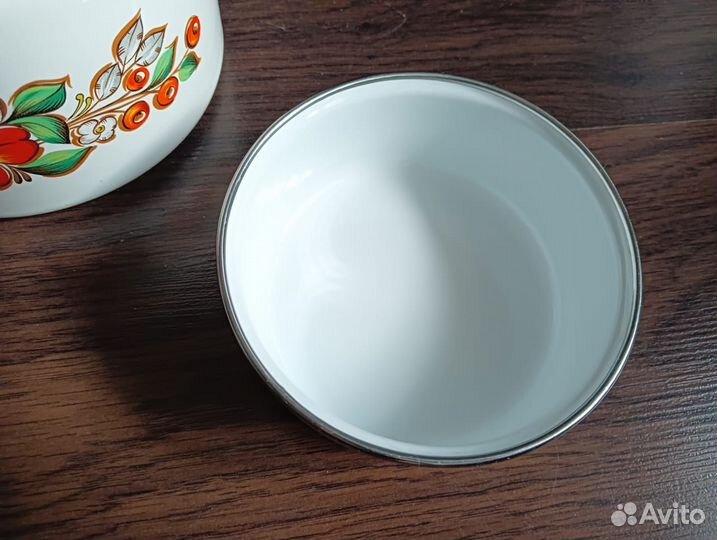 Кастрюля + миска эмалированные советские