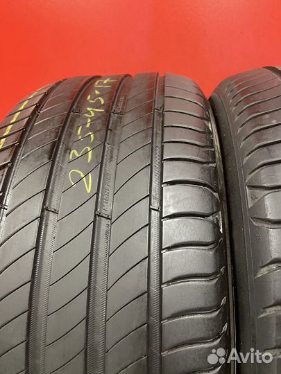 Michelin Primacy 4 235/45 R17