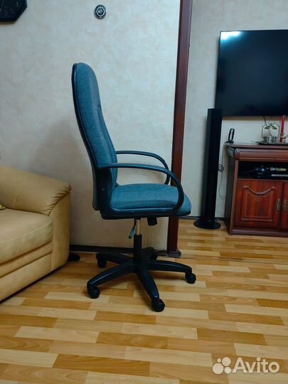 Компьютерное кресло бу