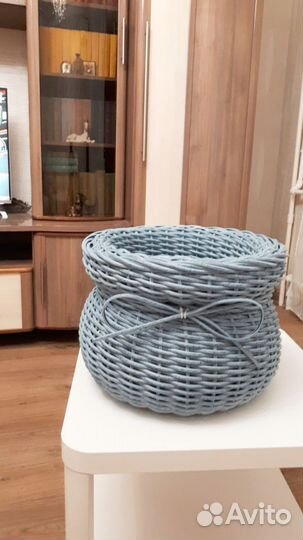 Кашпо из ротанга