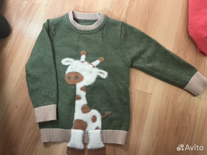 Свитер детский