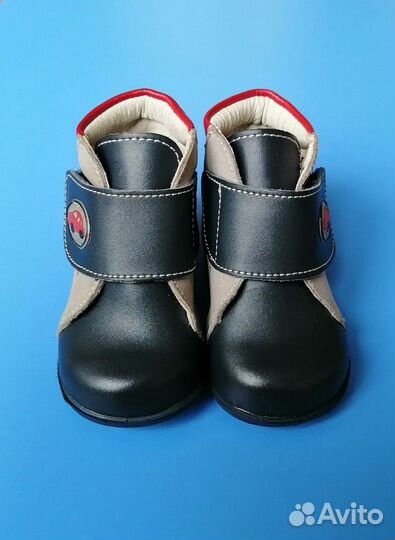 Обувь кожаная на первый шаг