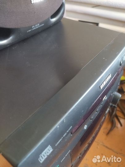 Музыкальный центр samsung MAX 557