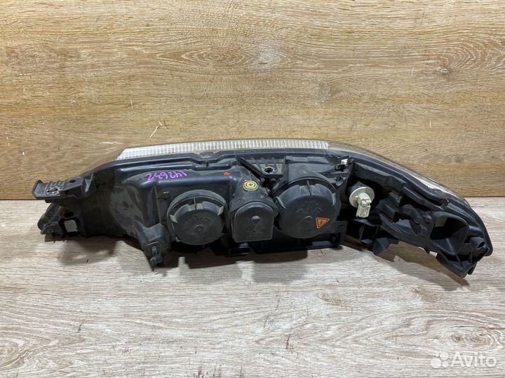 Фара правая Renault Laguna 2 дорест 142632