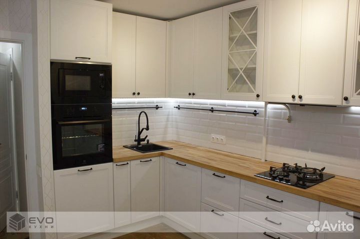 Кухня в стиле неоклассика на заказ