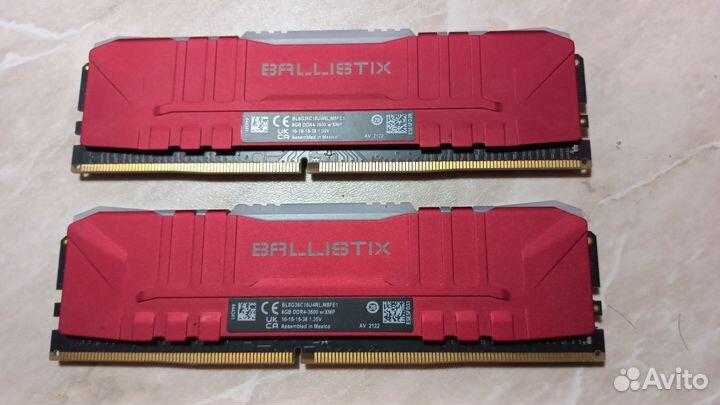 DDR4-3600 2 x 8 Gb Crucial Ballistix RGB