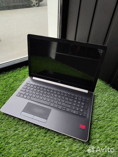 Ноутбук HP 15-db0064ur