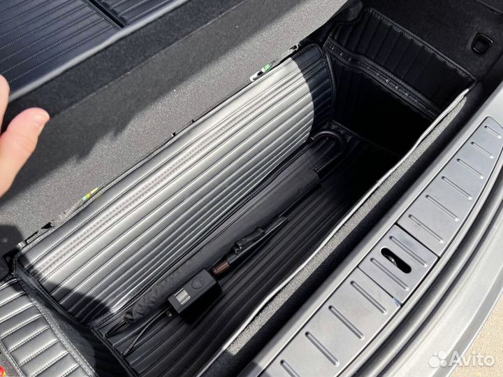 Коврики из экокожи для Tesla