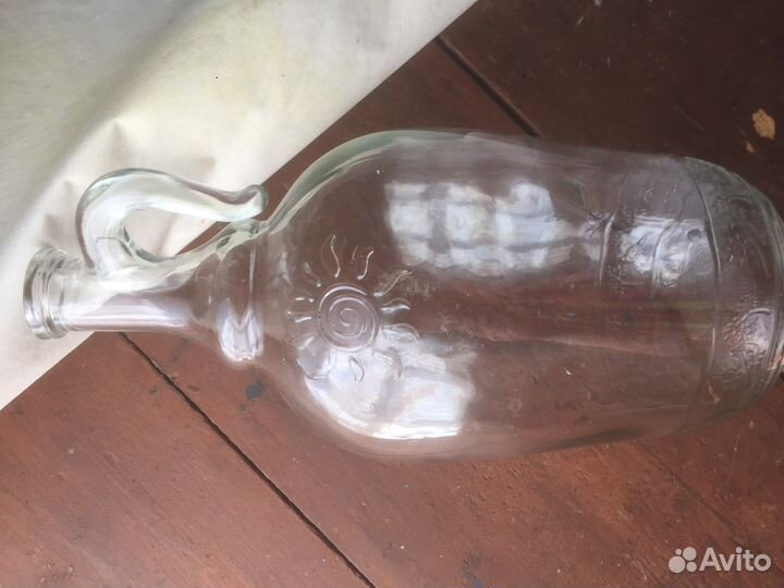 Бутылка стеклянная