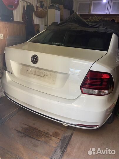 Запчасти на volkswagen polo седан бу