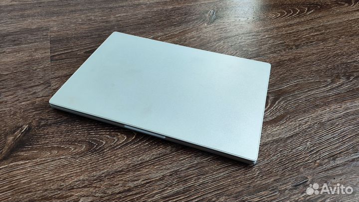 Ультрабук Xiaomi Mi Air 13