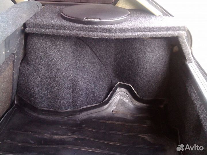 Обивка арок багажного отсека 2110 новая