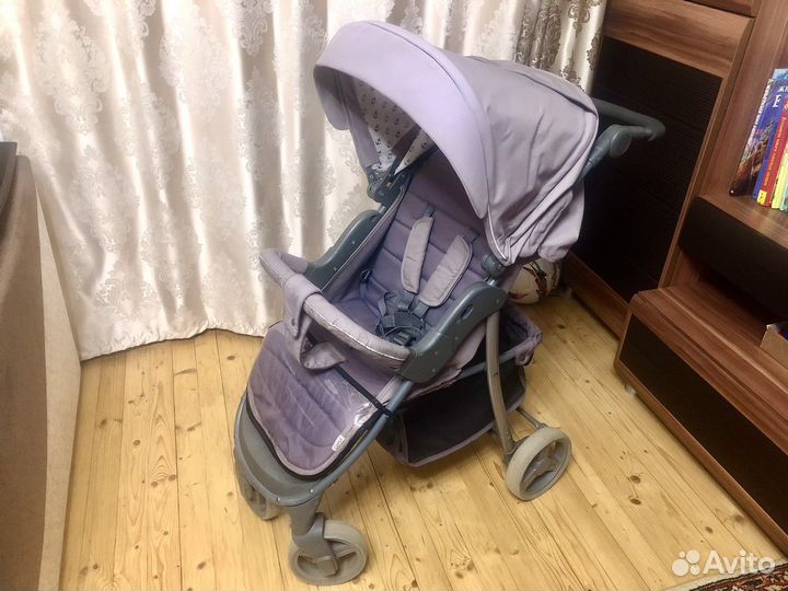 Прогулочная коляска