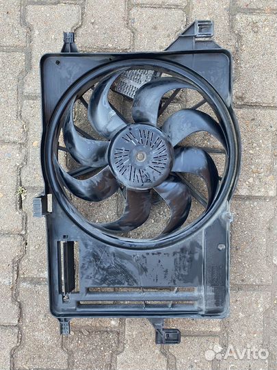 Вентилятор радиатора Ford Focus 3