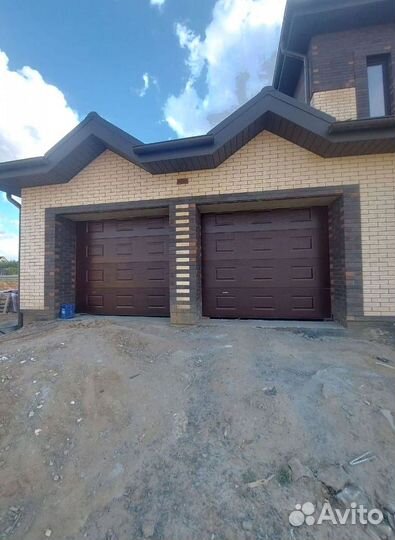 Гаражные ролетные ворота