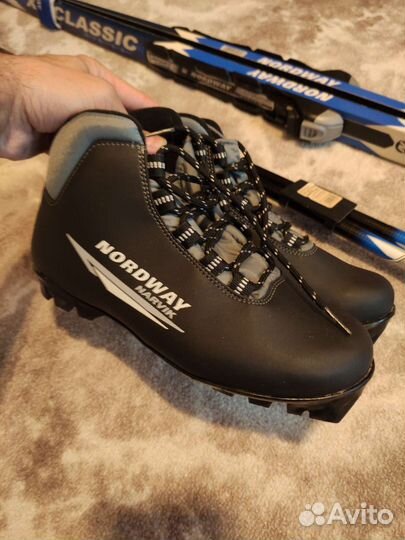 Беговые лыжи Nordway с ботинками