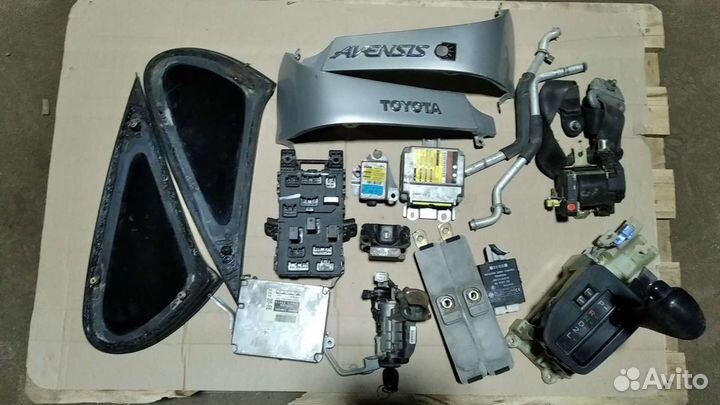 Авенсис 1998г. хетчбек