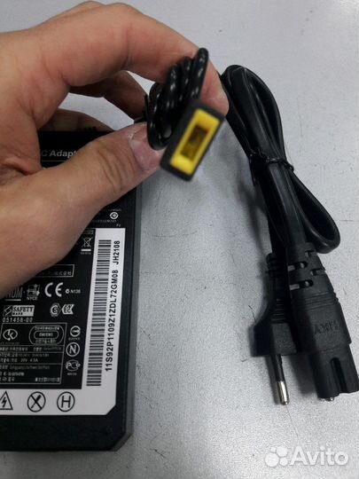 Блок питания ноутбук lenovo