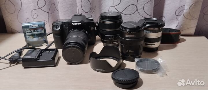 Зеркальный фотоаппарат Canon EOS40D