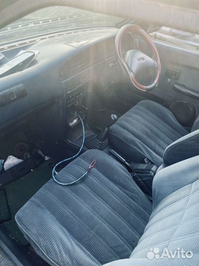 Toyota Sprinter AE91 1989г.В полный разбор