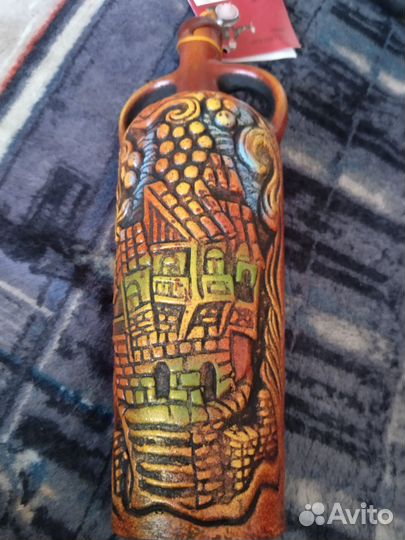 Бутылка коллекционная с вином.Грузия