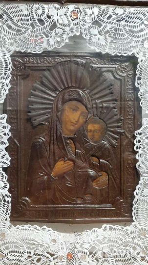 Старинная Икона Привратницы в киоте