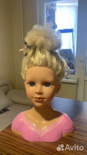 Кукла (для причосок и макияжа)