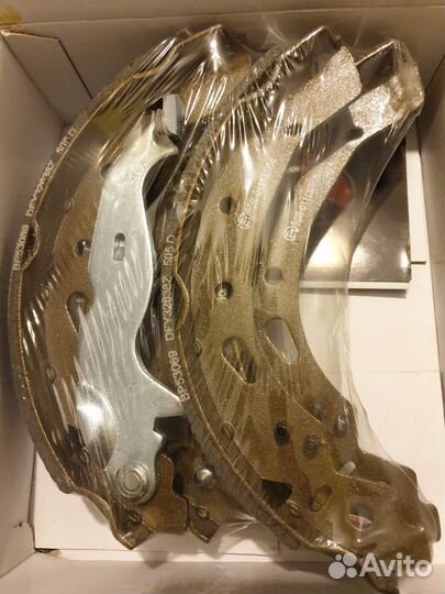 Задние тормозные колодки Форд Фиеста мк6, Мазда 2