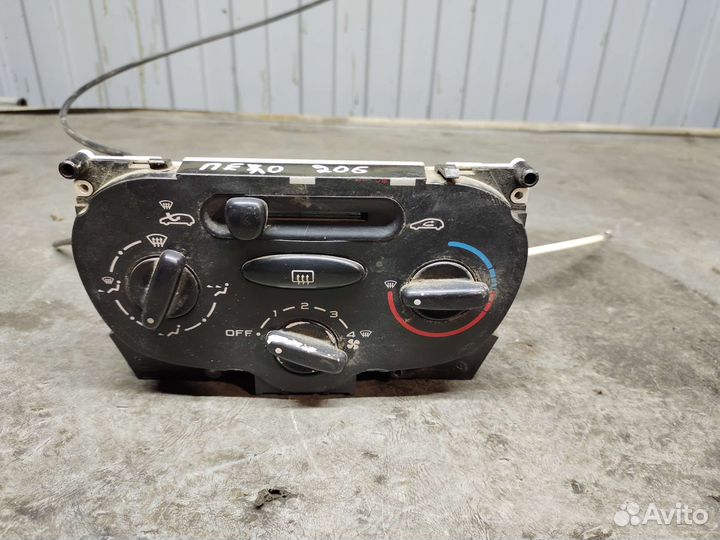 Блок печки Peugeot 206