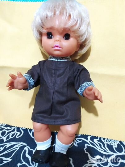 Кукла школьница гдр времен СССР 35 см