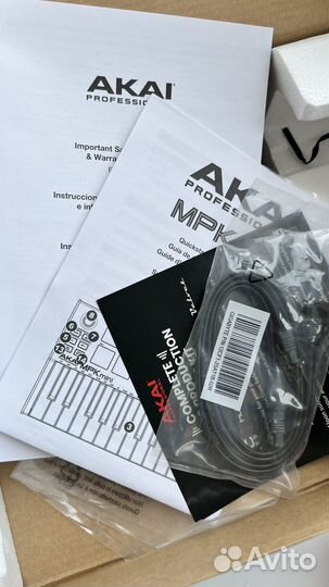 Миди клавиатура akai