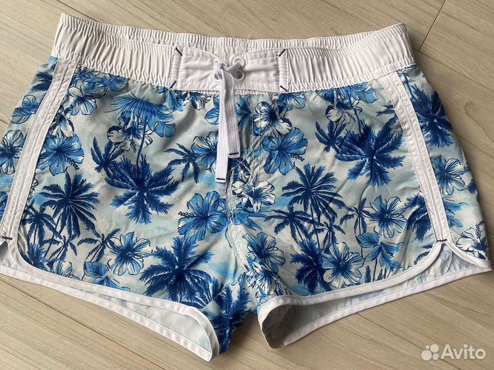 Шорты купальные для мальчика Benetton рост 140 см
